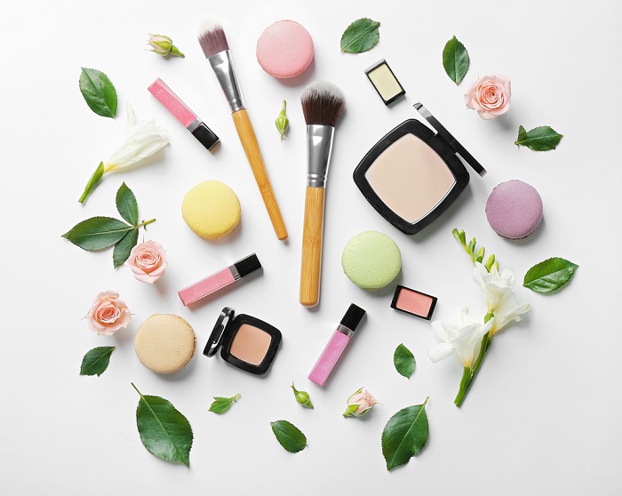 natural-and-organic-makeup